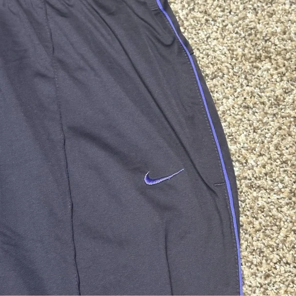 Nike Women’s XS Dark Purple Track Pants - Picture 4 of 11